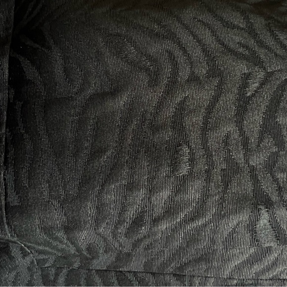 Michael Michael Kors black animal print 3/4 sleeve large button jacket small - Picture 7 of 9